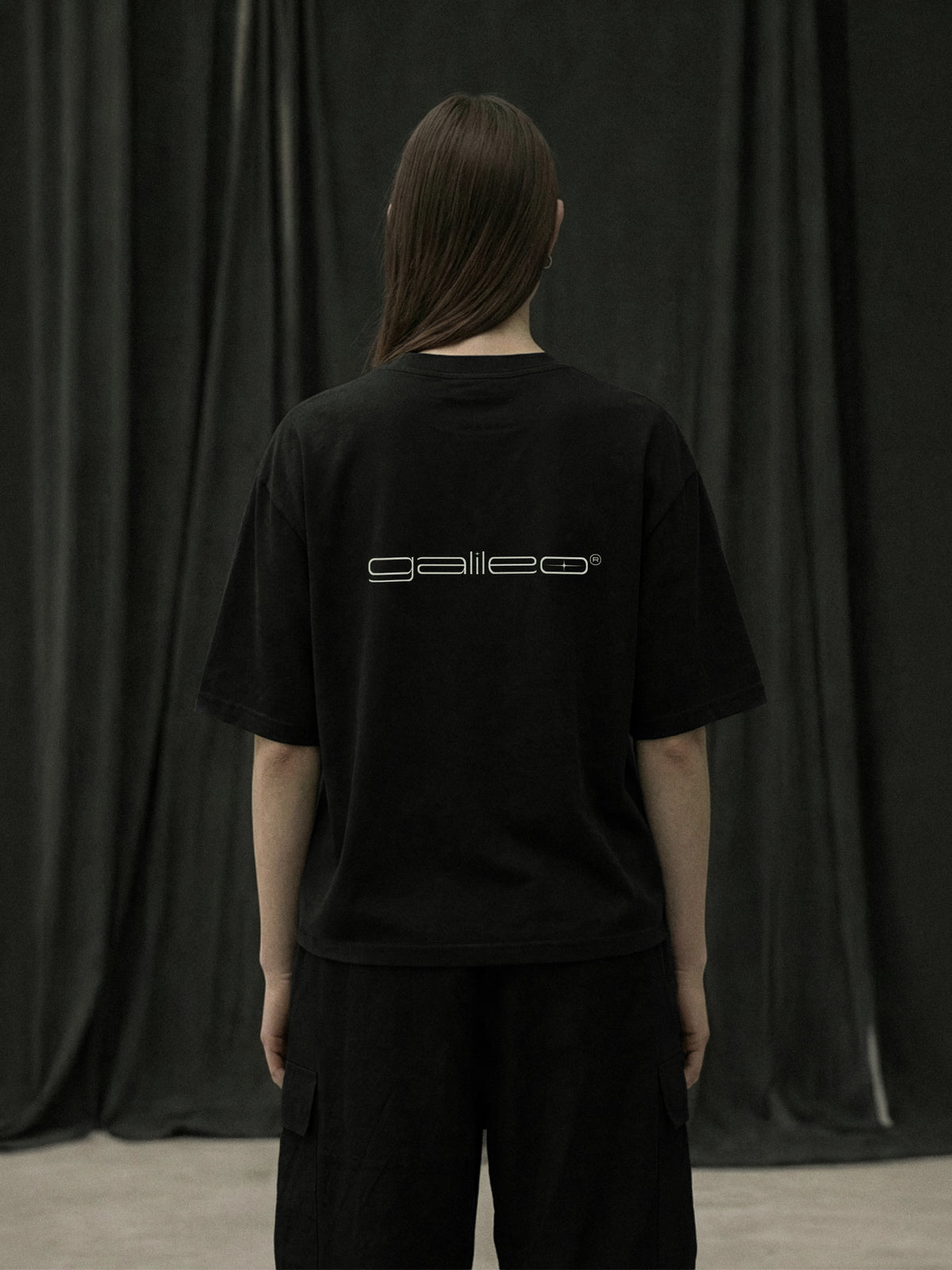 V2